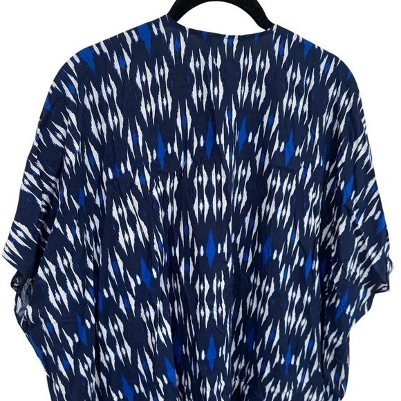 NEW H&M Blue and White Abstract Print Beach Swim Coverup Girl’s Size 12-13y - Picture 5 of 10